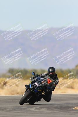 media/Jan-18-2024-Racers Edge (Thu) [[008952c709]]/B Group/Session 2 (Turn 16)/